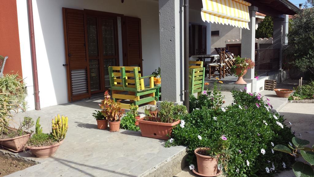 B&B Perdalonga Ghilarza Exterior foto